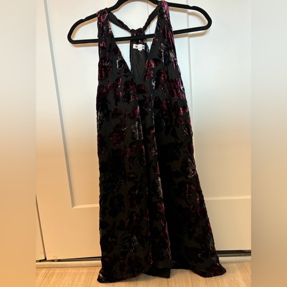 BB Dakota Shear Velvet Trim Razorback Blouse Size M - Picture 2 of 5